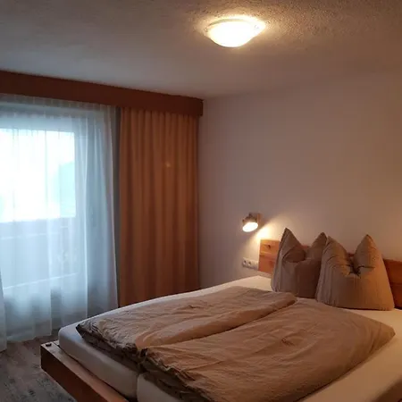 Alpin Appart Reiter- & Alpakahof In Niederthai *