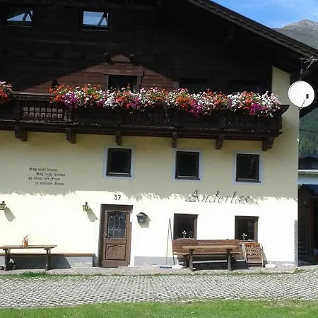 Alpin Appart Reiter- & Alpakahof In Niederthai *