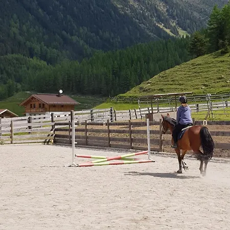 Alpin Reiterhof شقة