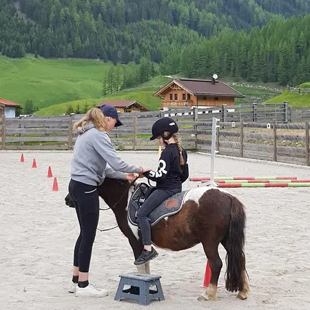 شقة Alpin Reiterhof